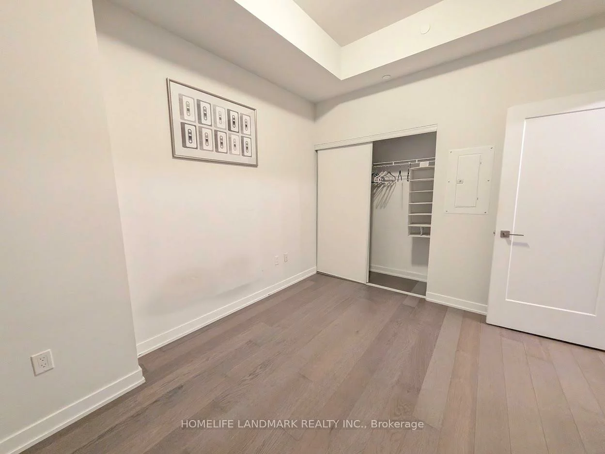 4055, Parkside Village, City Centre, Mississauga