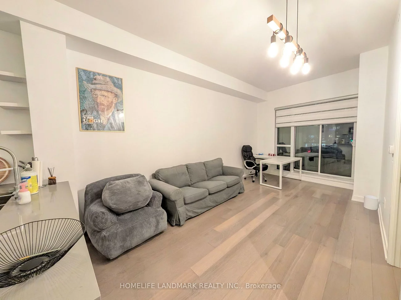 4055, Parkside Village, City Centre, Mississauga