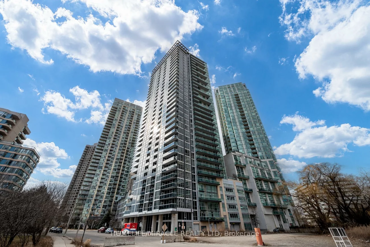 223, Webb, City Centre, Mississauga