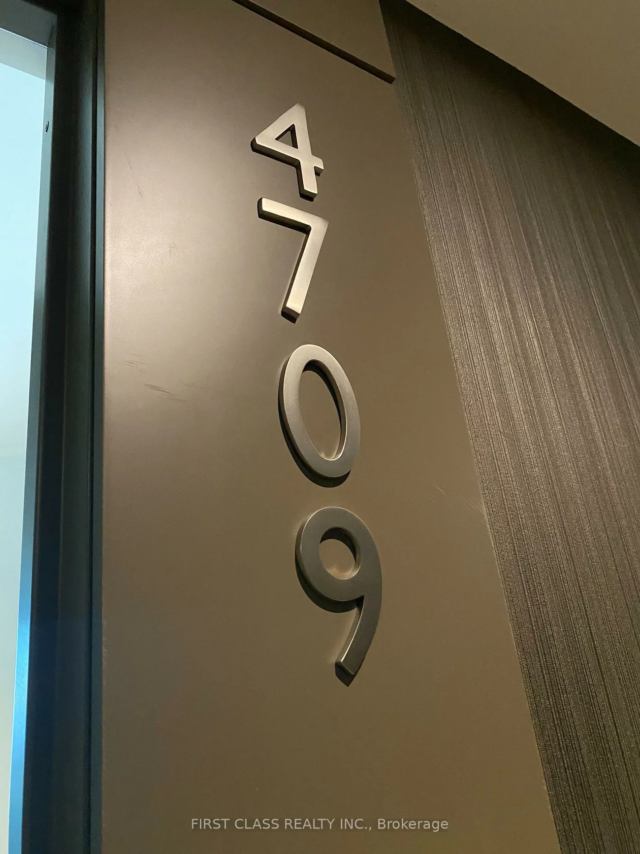 448, Burnhamthorpe, City Centre, Mississauga