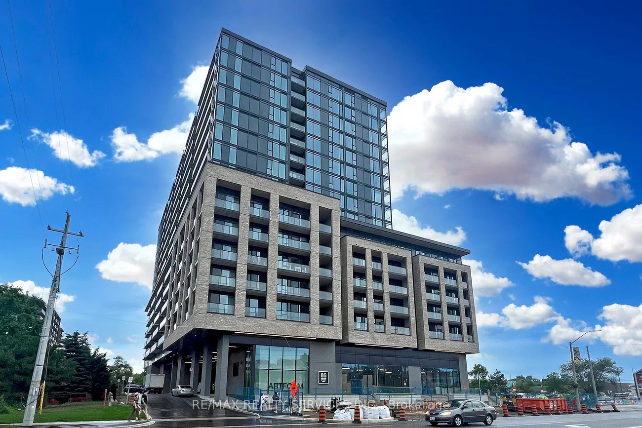 86, Dundas, Cooksville, Mississauga