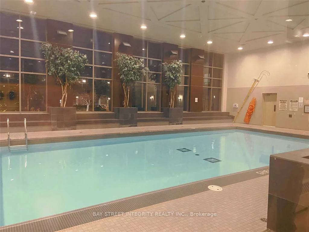 388, Prince Of Wales, City Centre, Mississauga