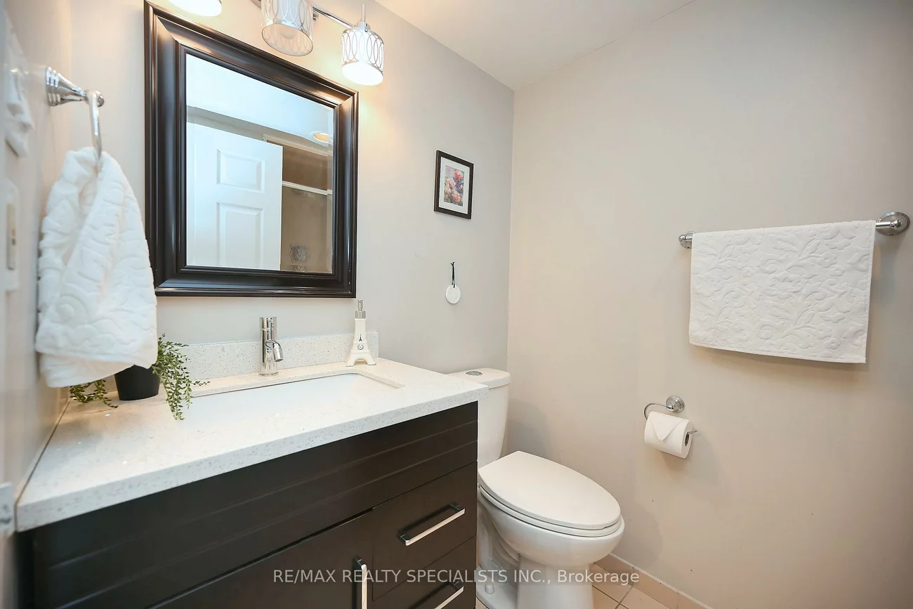 285, Enfield, City Centre, Mississauga