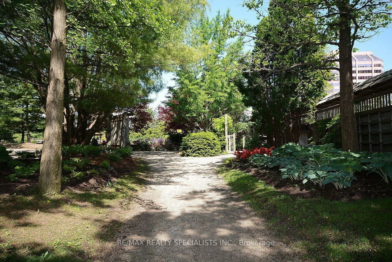 285, Enfield, City Centre, Mississauga