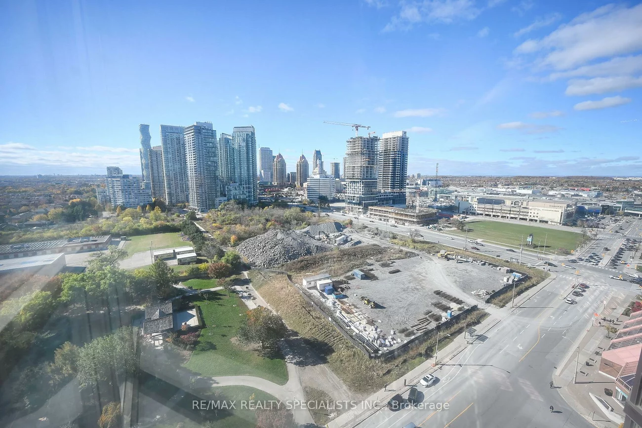 285, Enfield, City Centre, Mississauga