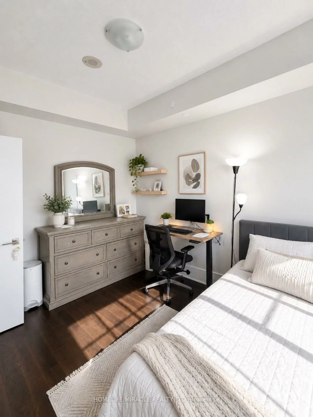 4011, Brickstone, City Centre, Mississauga