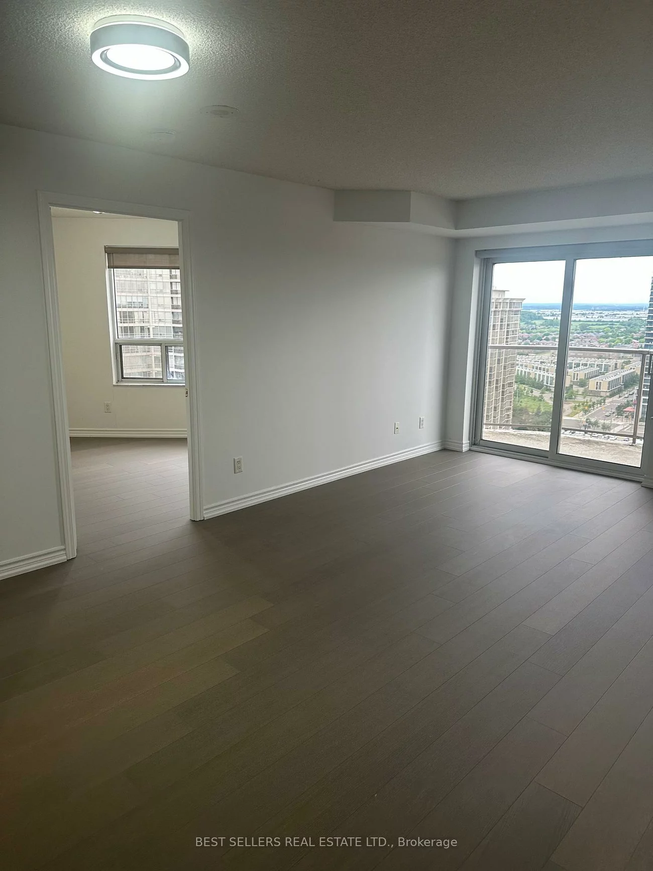 25, Kingsbridge Garden, Hurontario, Mississauga