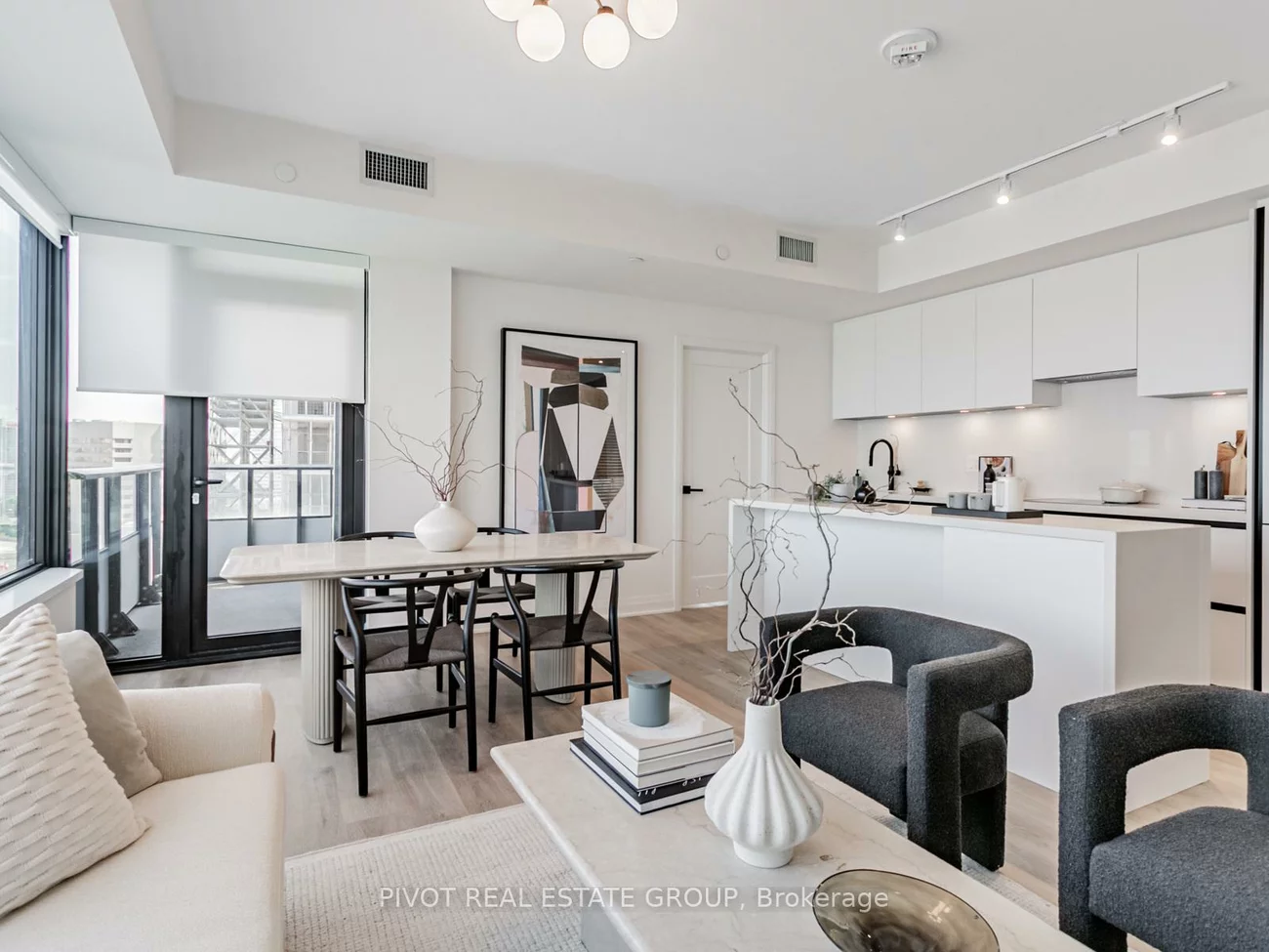 4023, The Exchange, City Centre, Mississauga