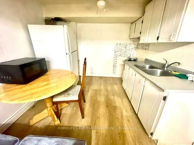 3025, Cedarglen, Erindale, Mississauga
