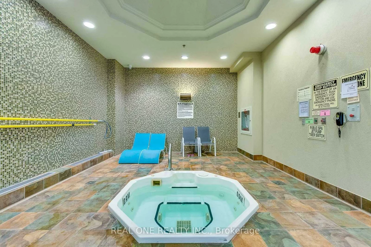 349, Rathburn, City Centre, Mississauga
