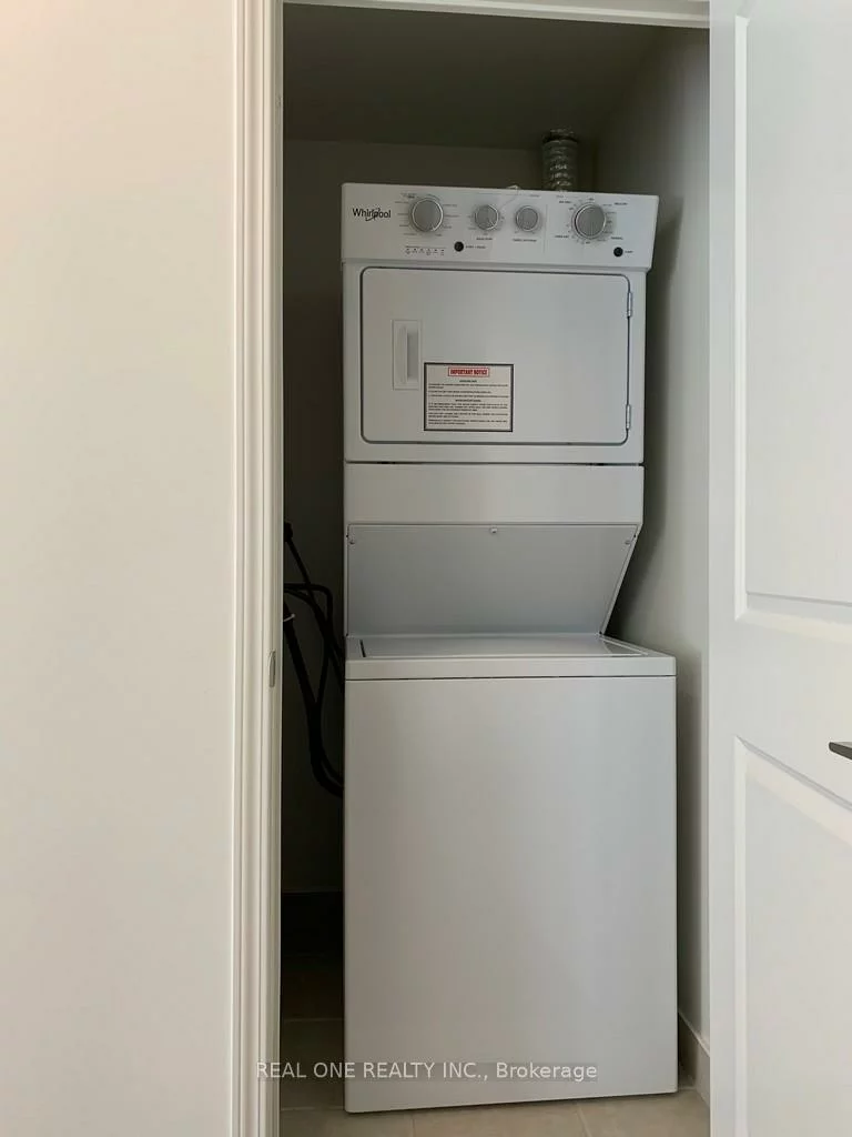 349, Rathburn, City Centre, Mississauga