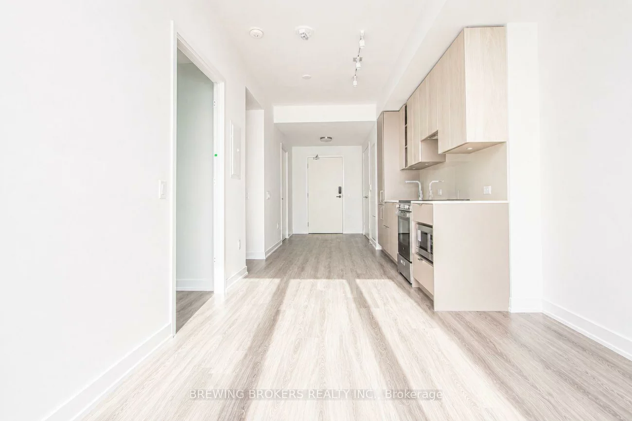 3883, Quartz, City Centre, Mississauga