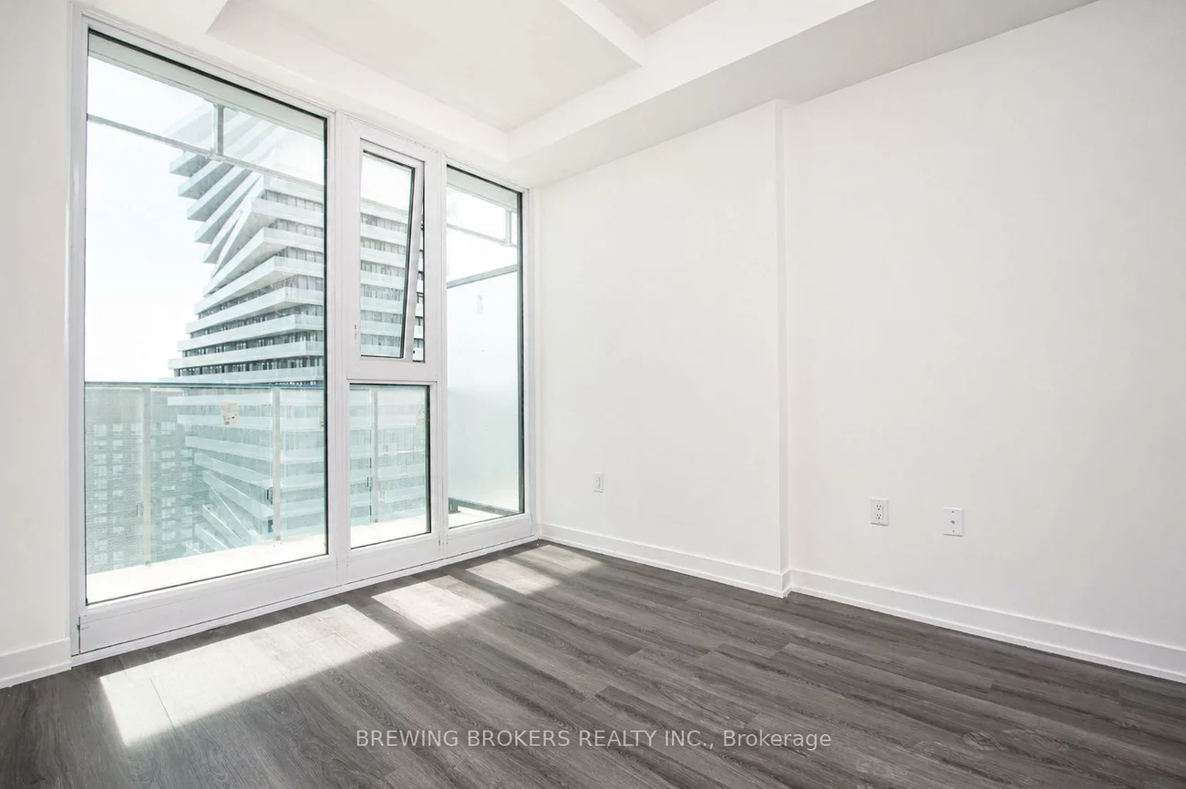 3883, Quartz, City Centre, Mississauga