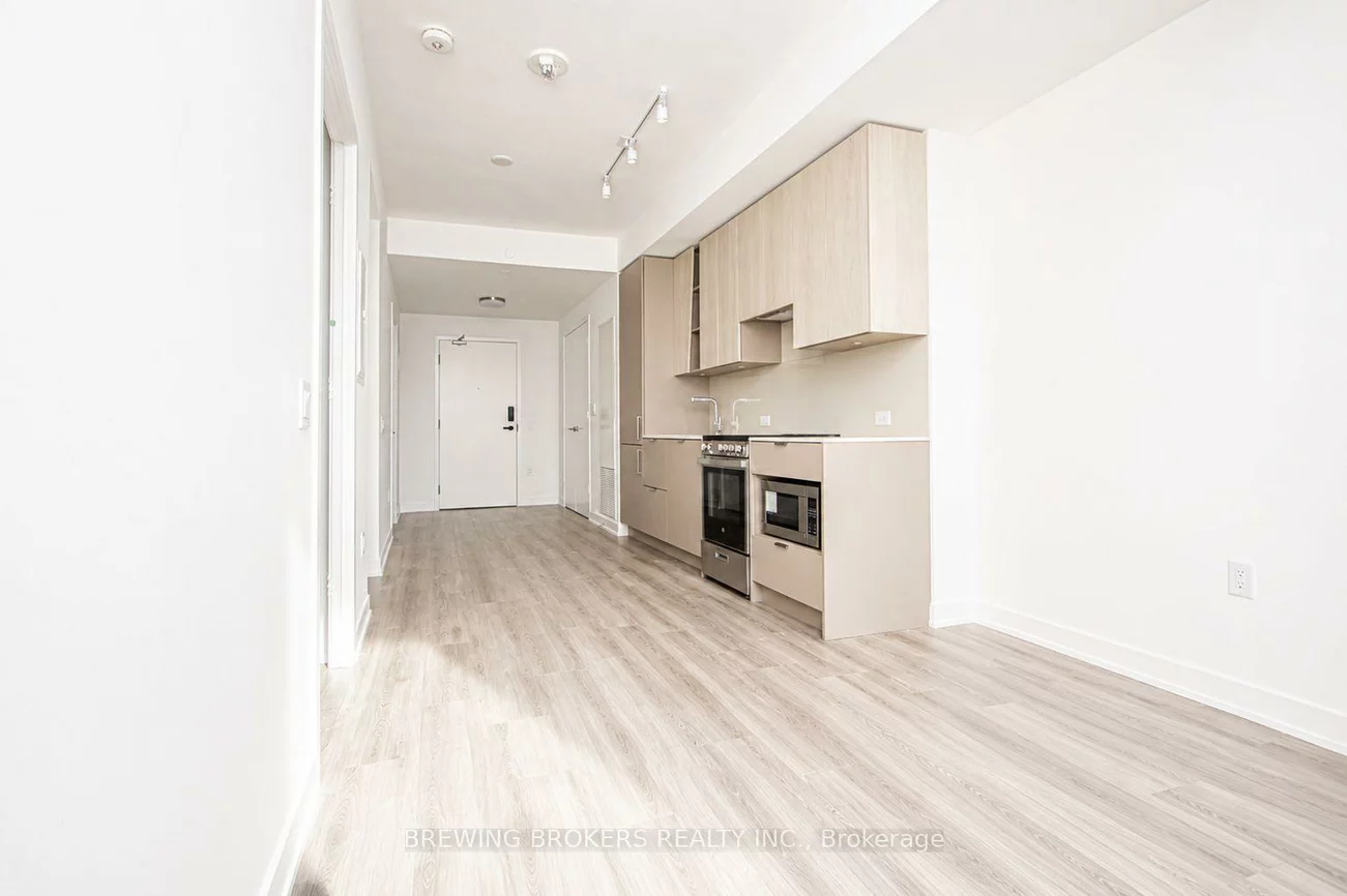 3883, Quartz, City Centre, Mississauga