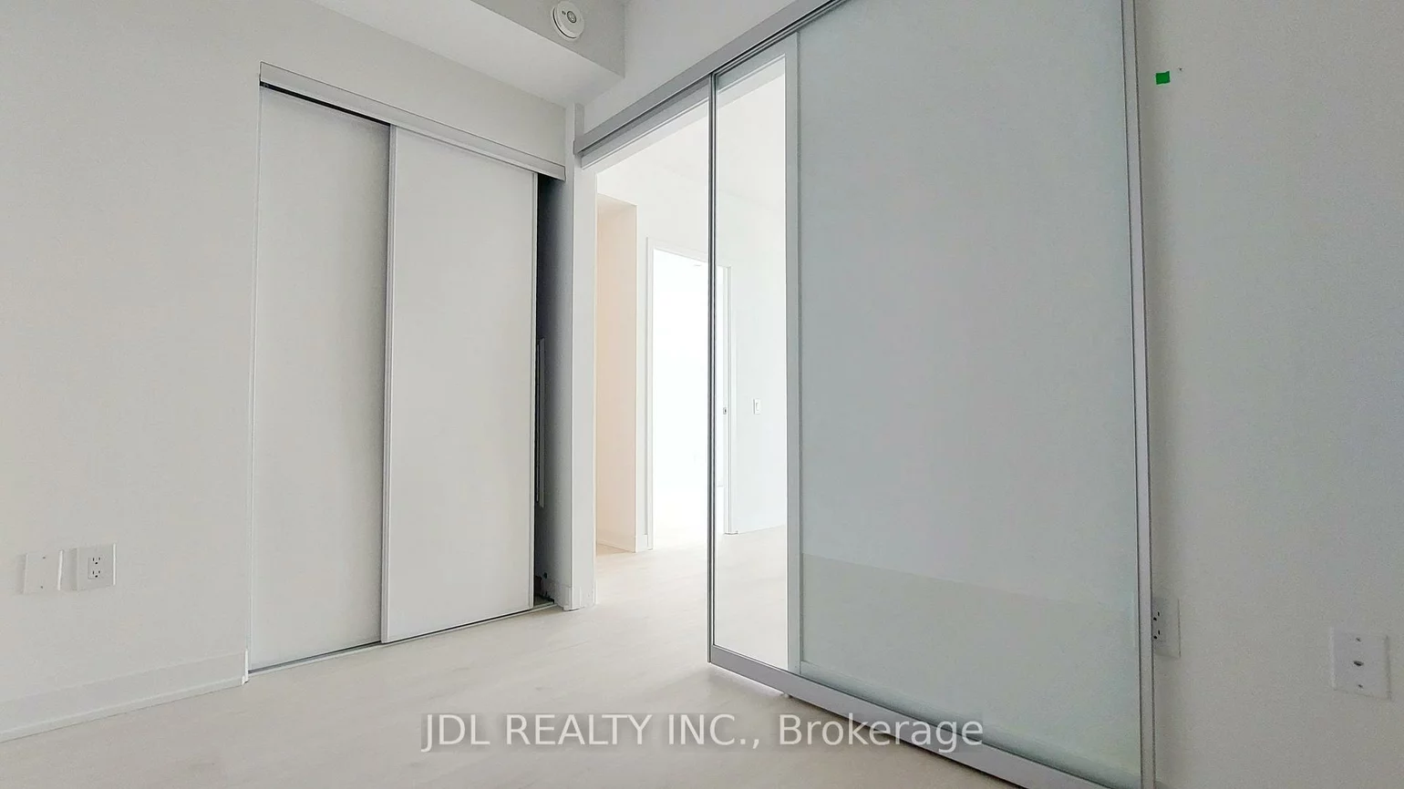 3900, Confederation, City Centre, Mississauga