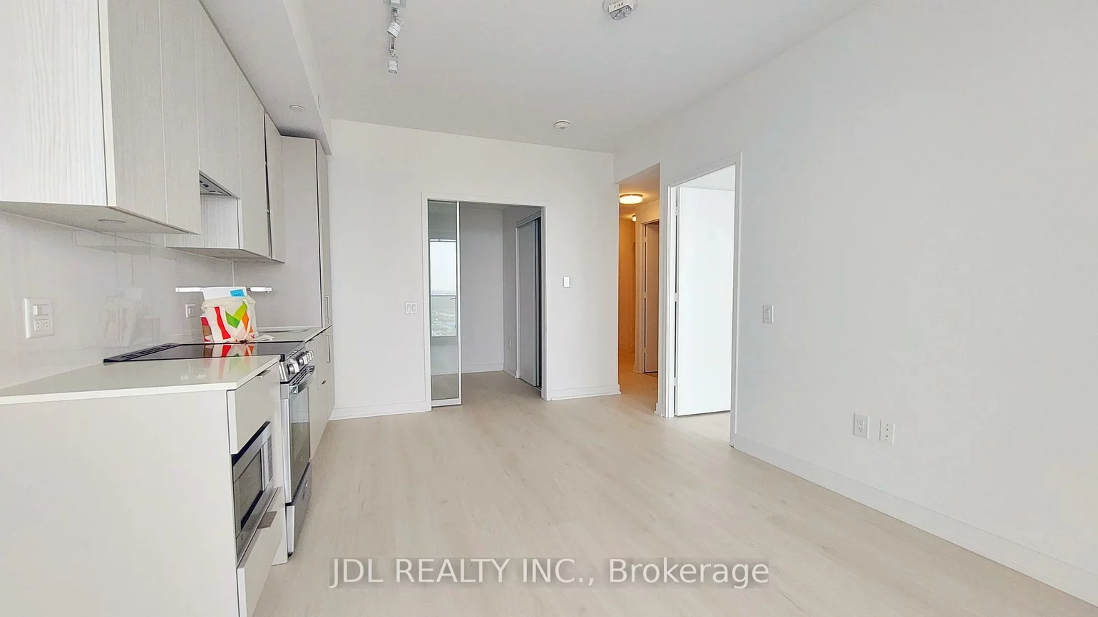 3900, Confederation, City Centre, Mississauga