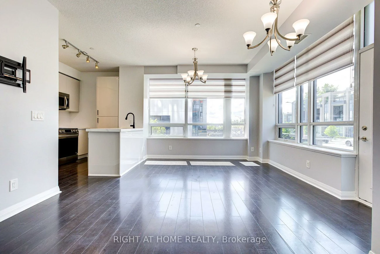 55, Eglinton, Hurontario, Mississauga