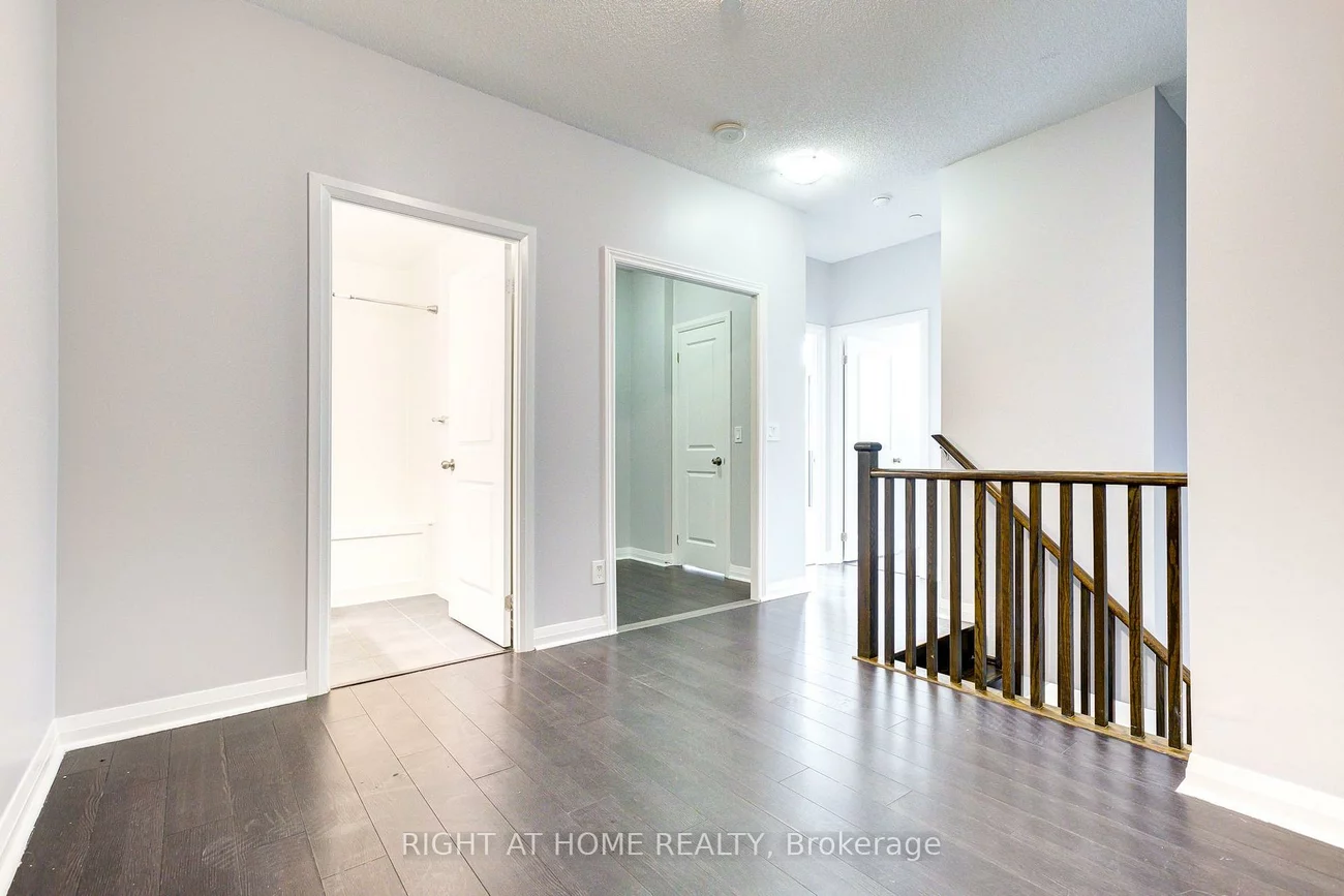 55, Eglinton, Hurontario, Mississauga