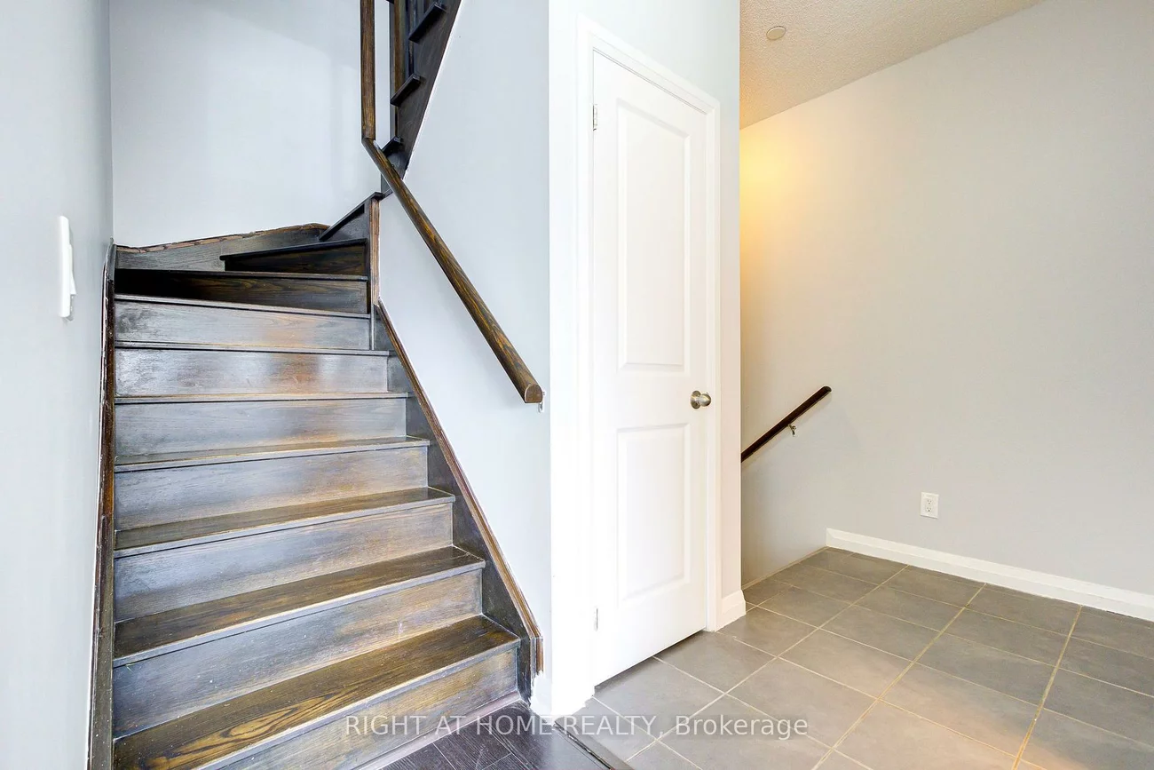 55, Eglinton, Hurontario, Mississauga