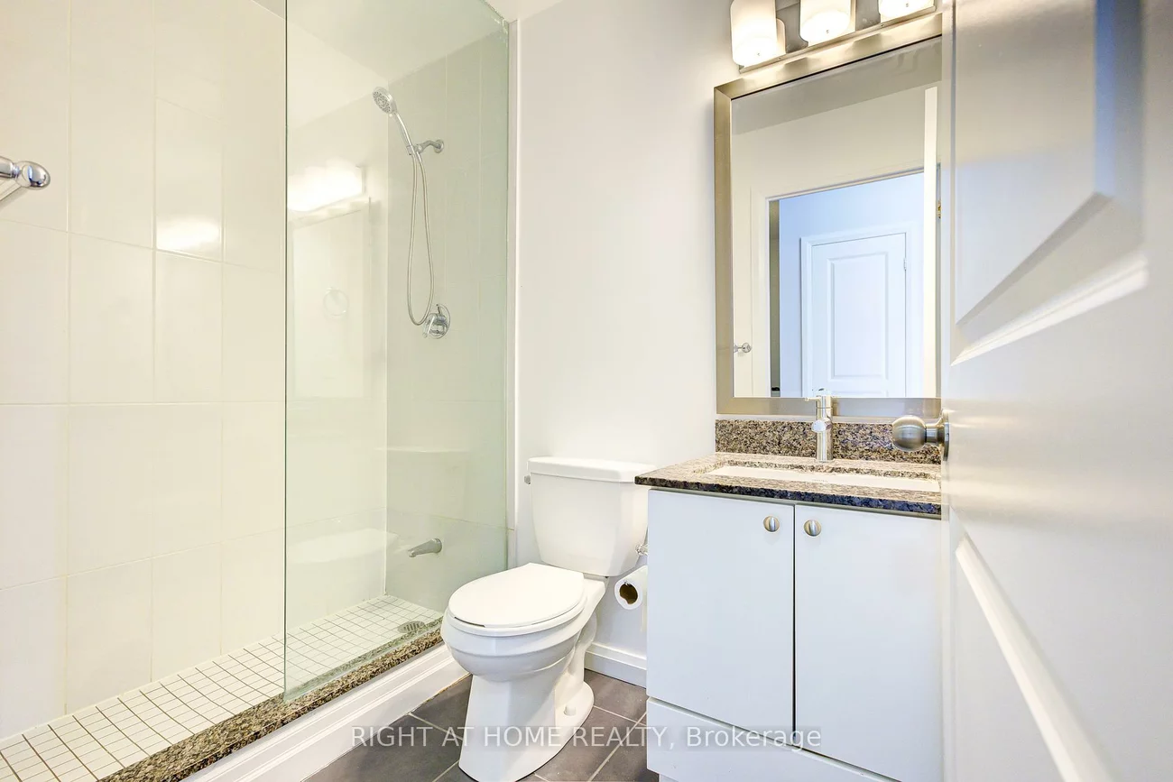 55, Eglinton, Hurontario, Mississauga