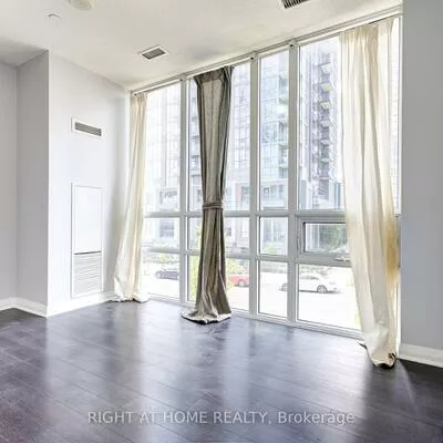 55, Eglinton, Hurontario, Mississauga