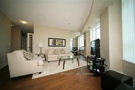 330, Burnhamthorpe, City Centre, Mississauga