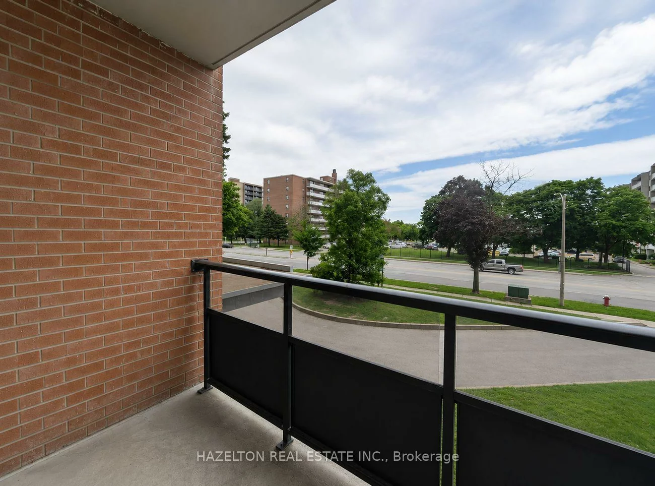 1665, Bloor, Applewood, Mississauga
