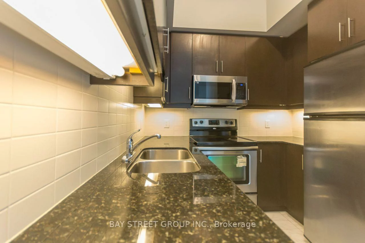 60, Absolute, City Centre, Mississauga