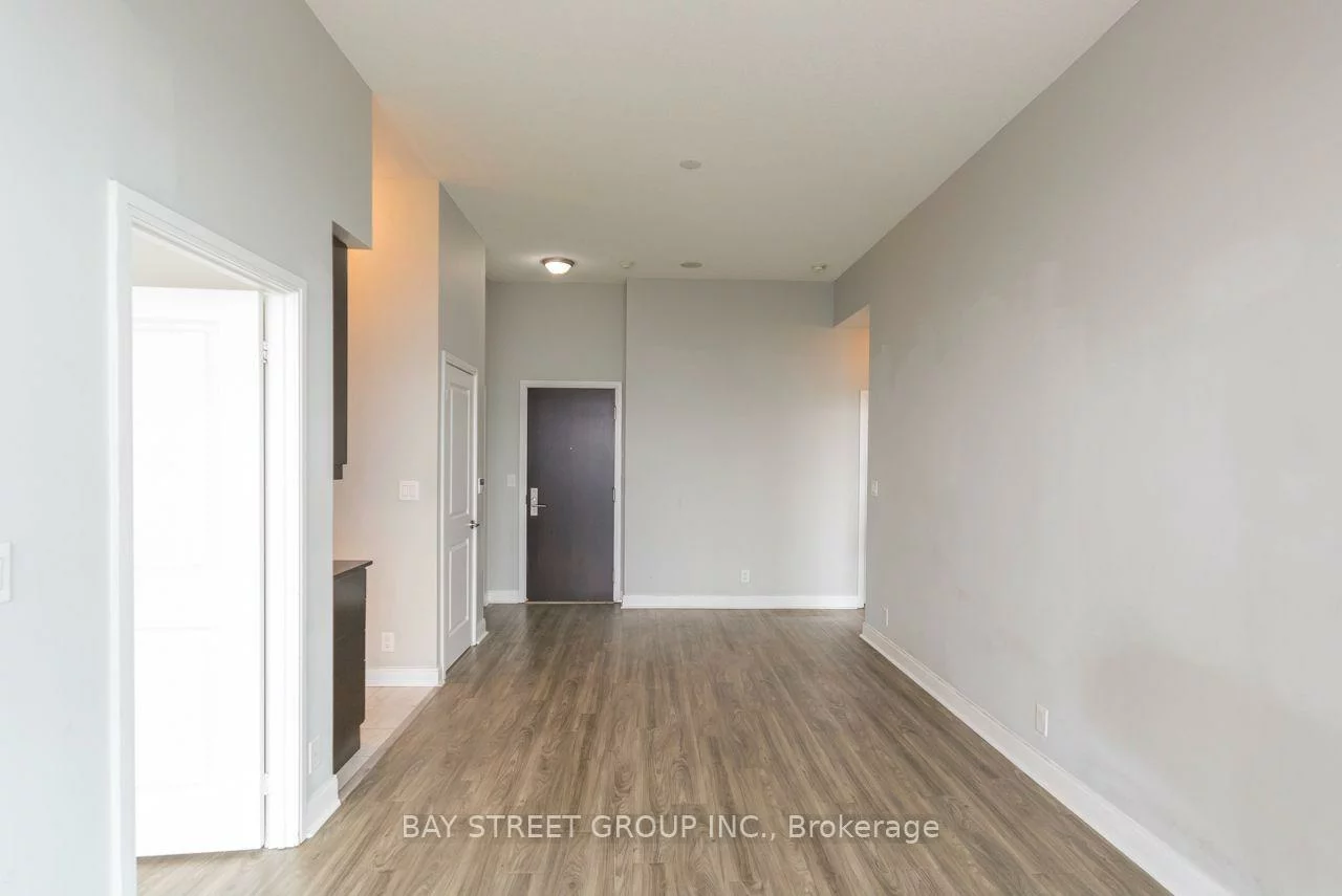 60, Absolute, City Centre, Mississauga