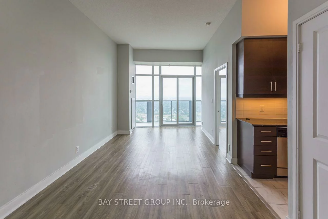 60, Absolute, City Centre, Mississauga