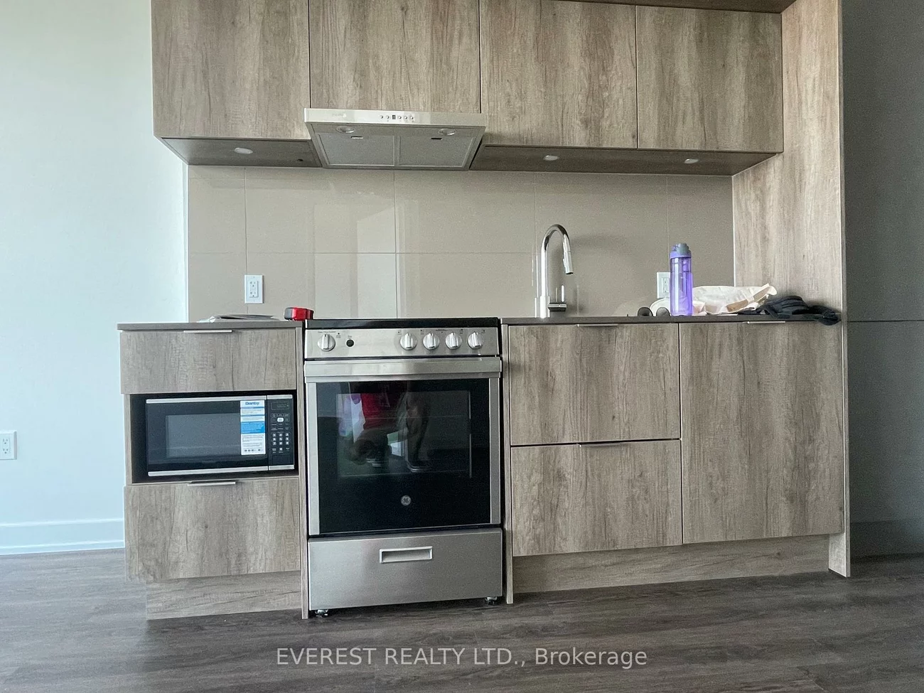 448, Burnhamthorpe, City Centre, Mississauga