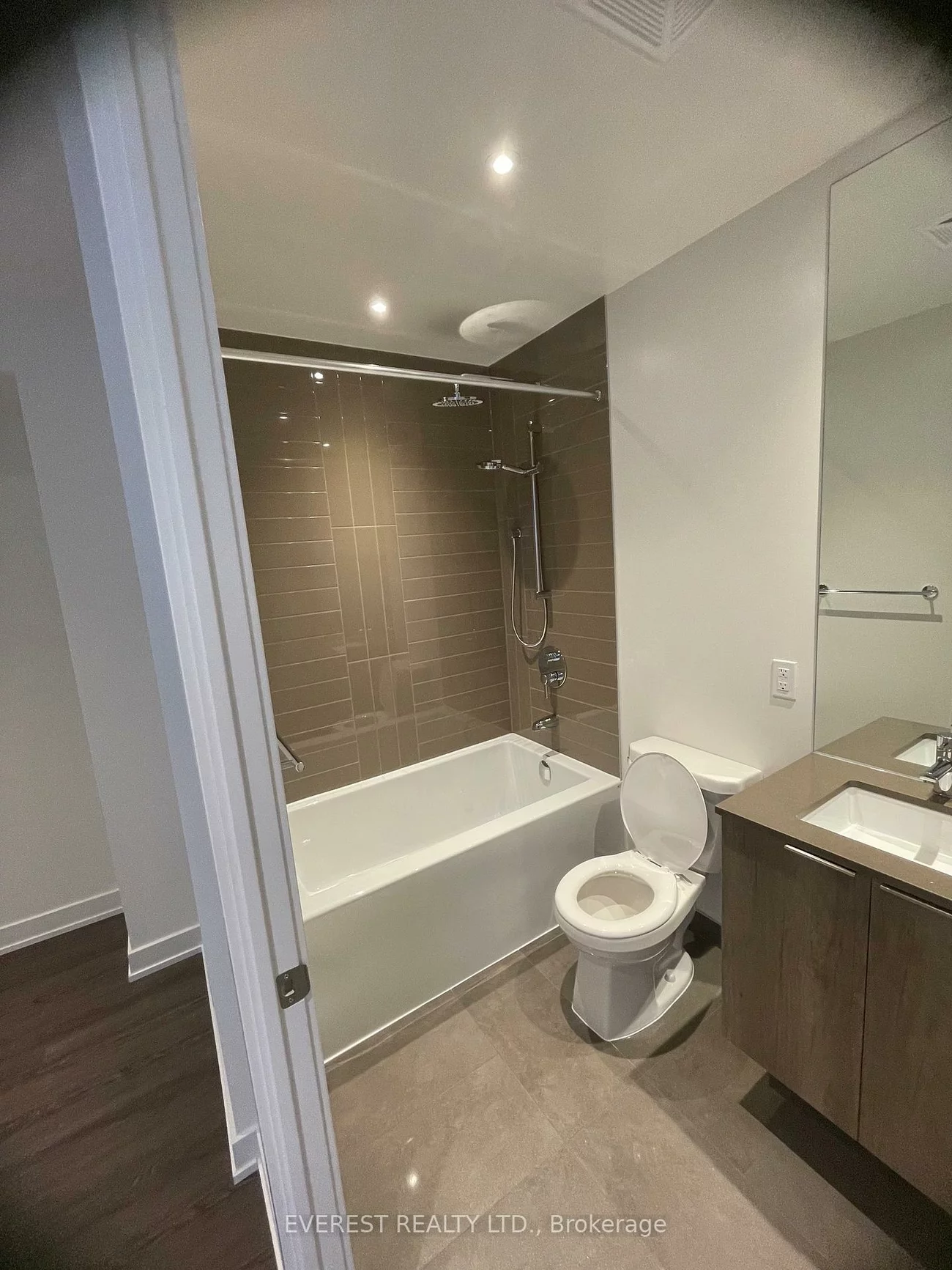 448, Burnhamthorpe, City Centre, Mississauga