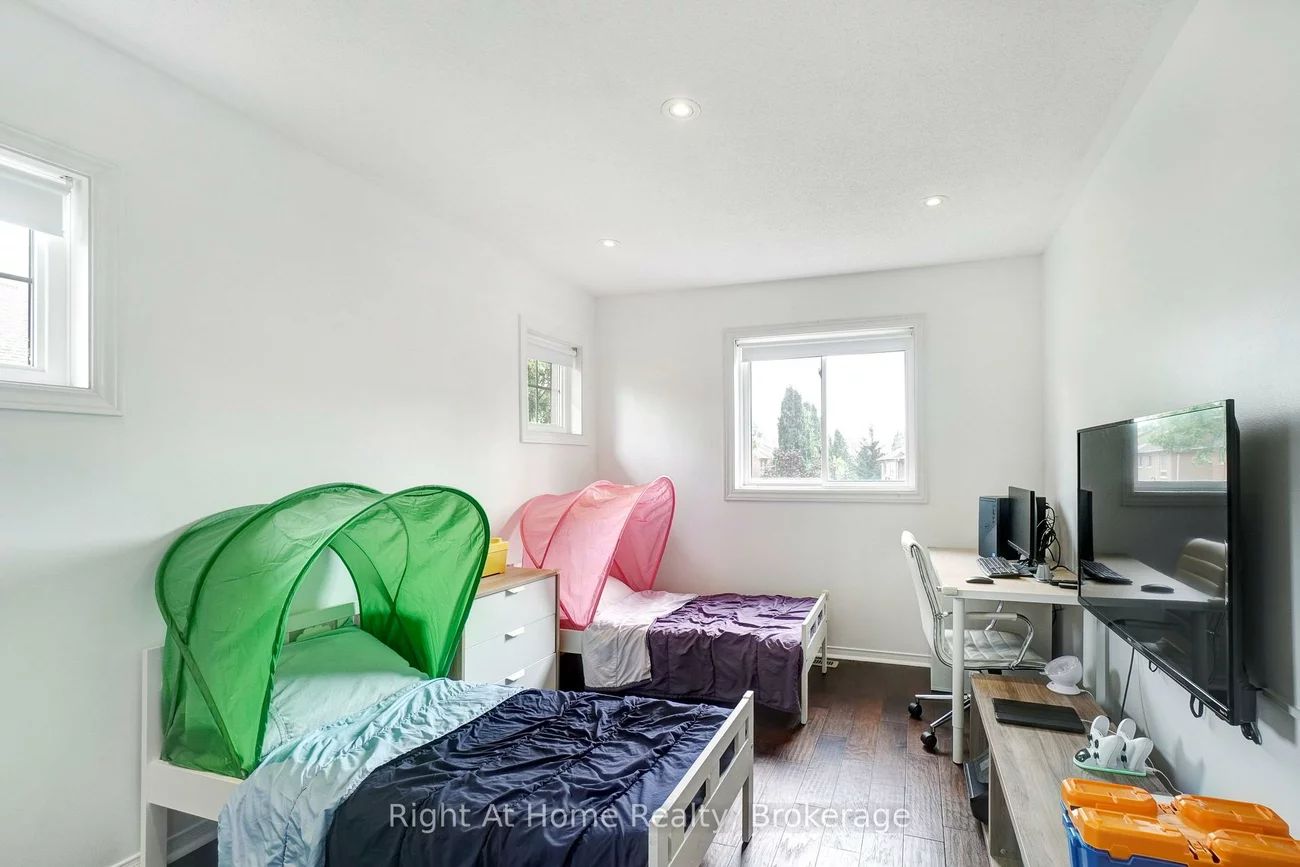 5223, Fairford, East Credit, Mississauga