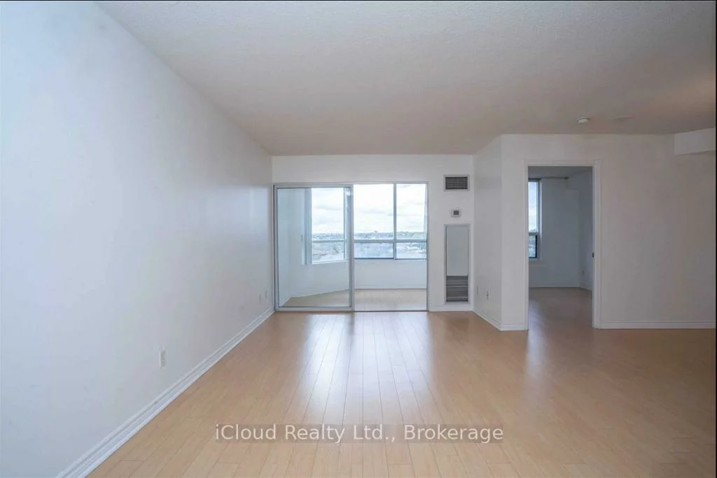135, Hillcrest, Cooksville, Mississauga