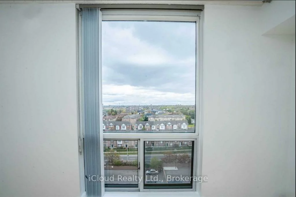 135, Hillcrest, Cooksville, Mississauga