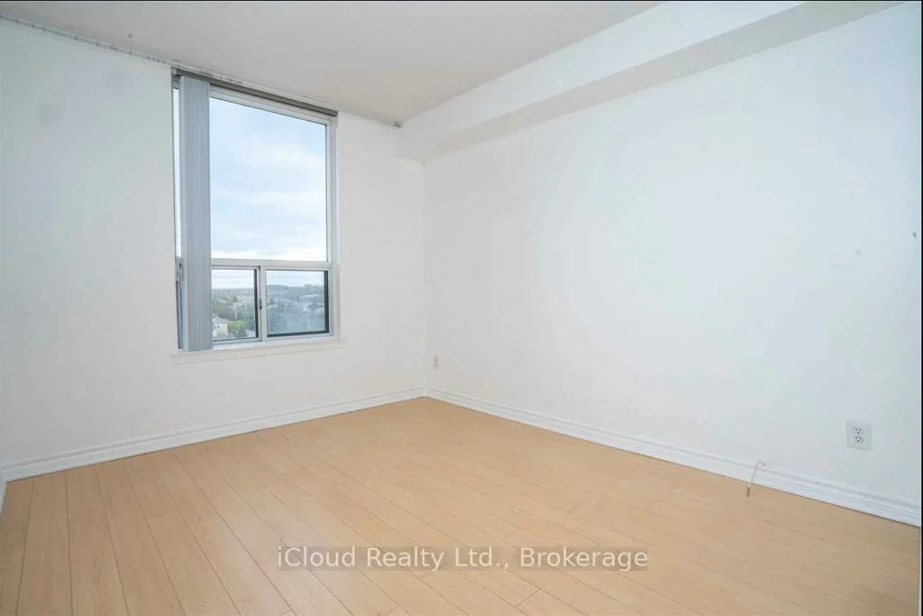 135, Hillcrest, Cooksville, Mississauga