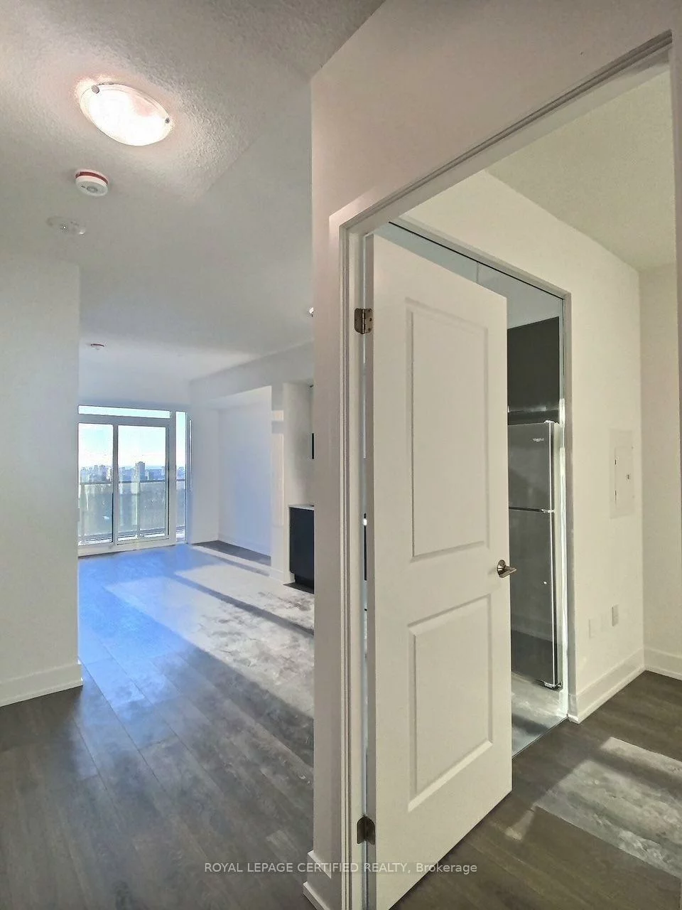 202, Burnhamthorpe, Mississauga Valleys, Mississauga