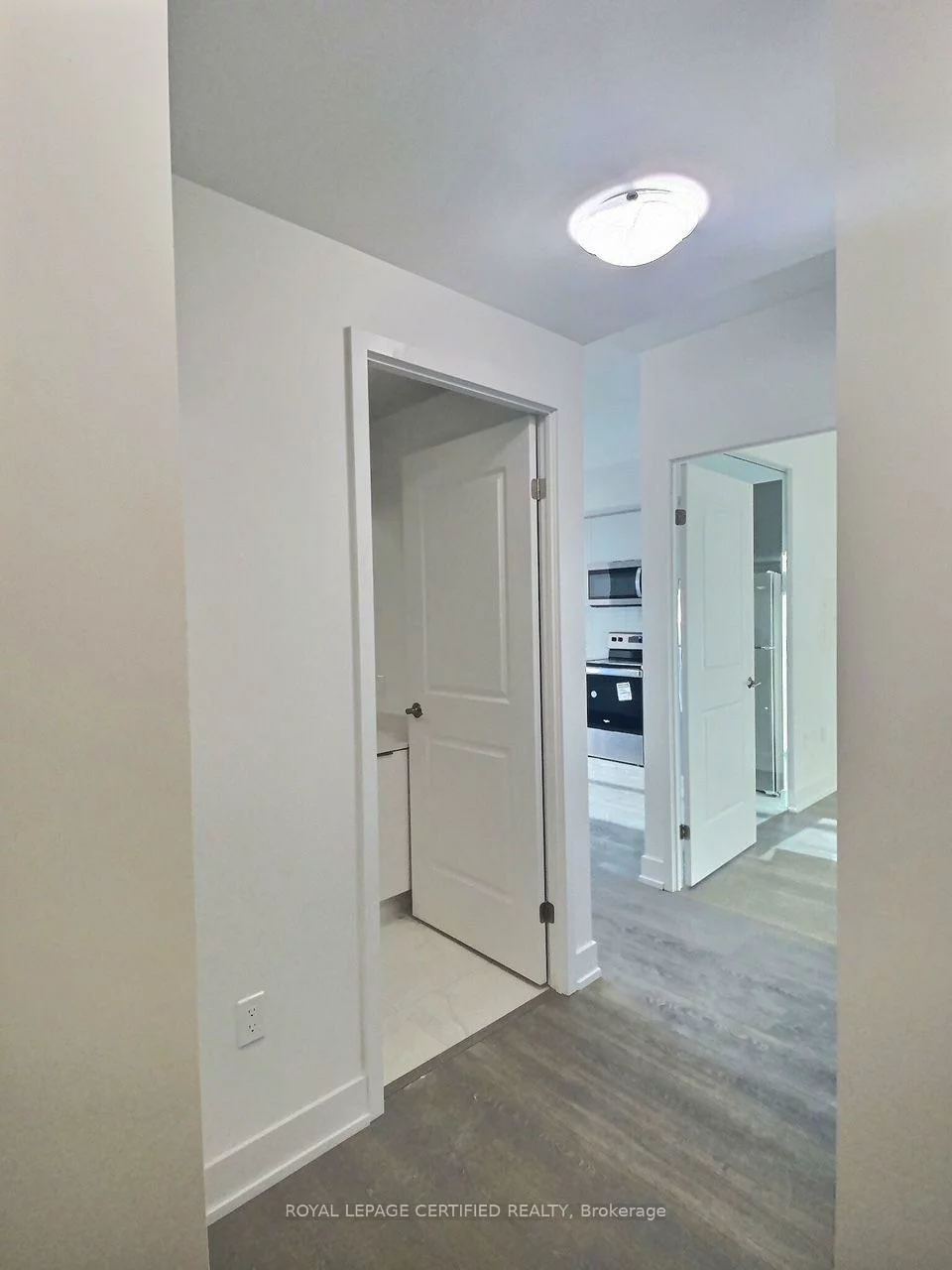 202, Burnhamthorpe, Mississauga Valleys, Mississauga