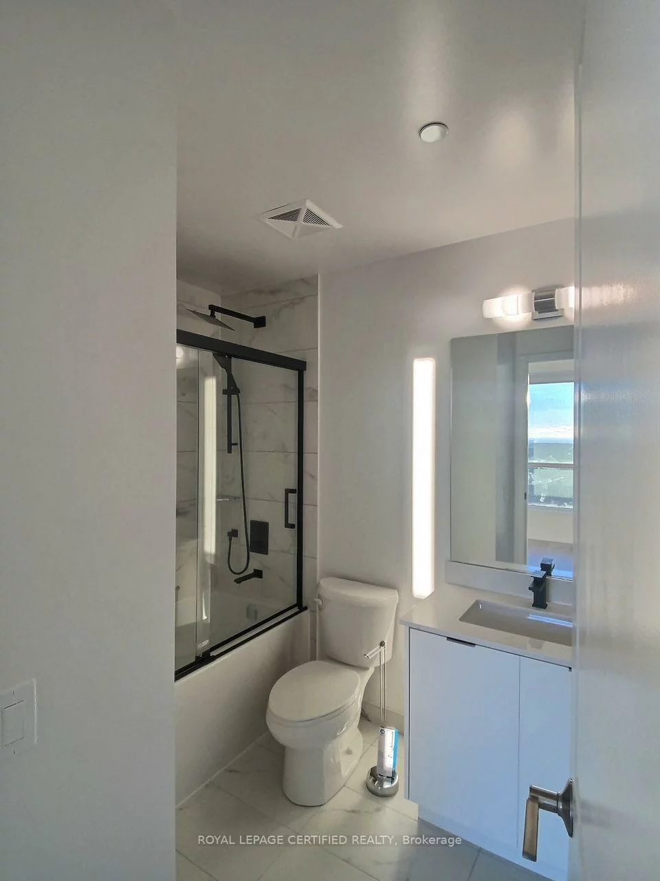 202, Burnhamthorpe, Mississauga Valleys, Mississauga