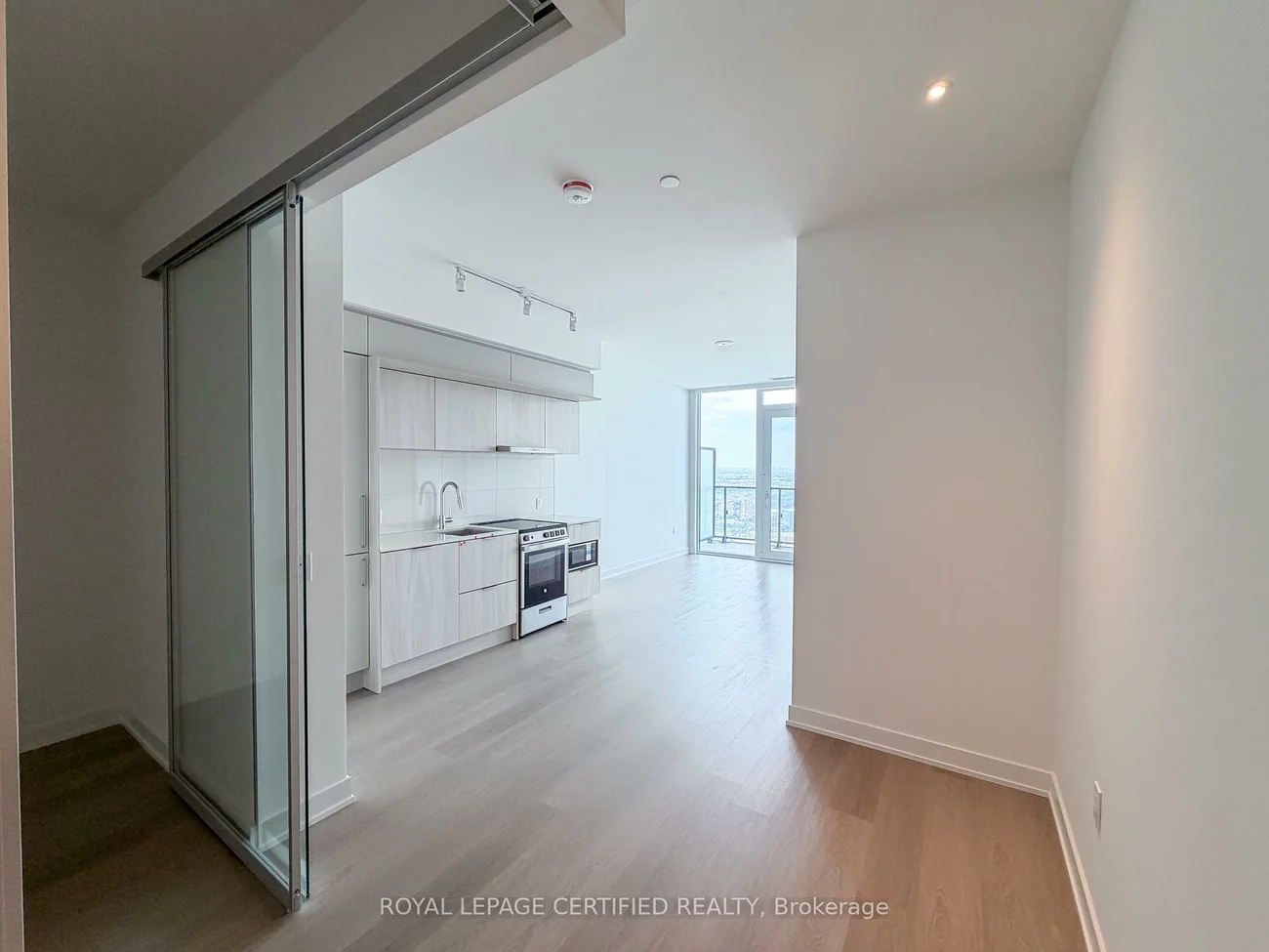 448, Burnhamthorpe Rd W, City Centre, Mississauga