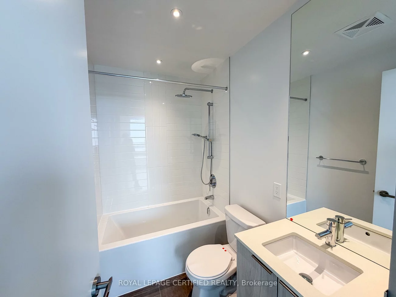 448, Burnhamthorpe Rd W, City Centre, Mississauga