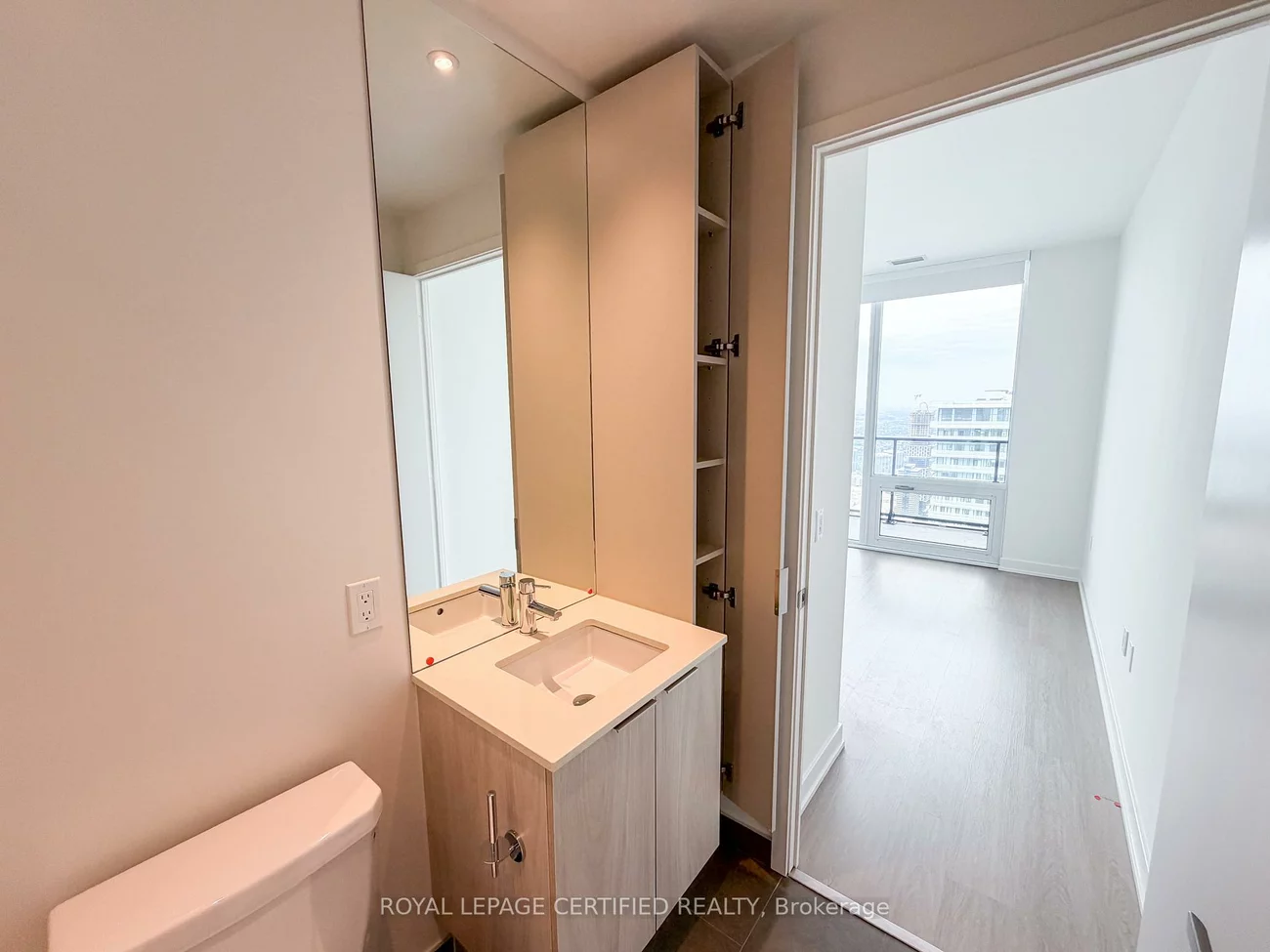 448, Burnhamthorpe Rd W, City Centre, Mississauga