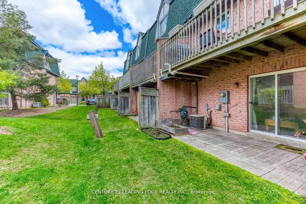 2945, Thomas, Central Erin Mills, Mississauga