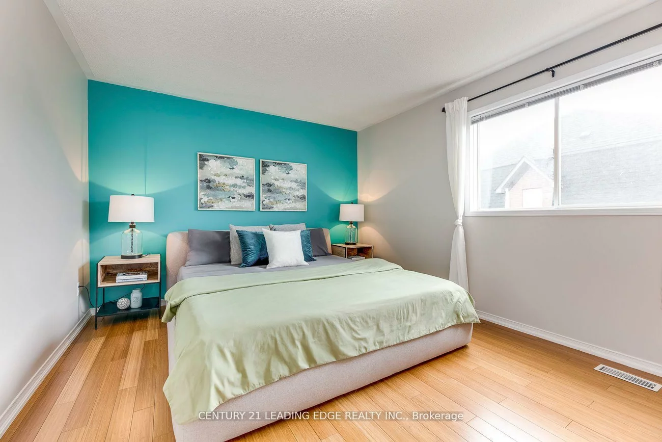 2945, Thomas, Central Erin Mills, Mississauga