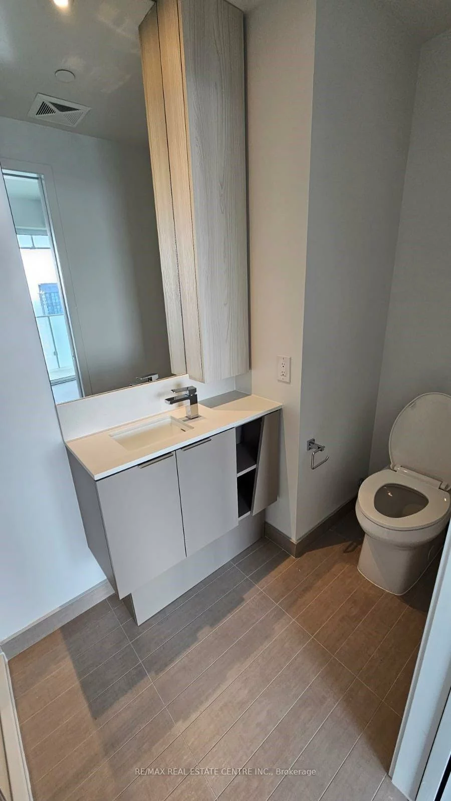 3900, Confederation, City Centre, Mississauga