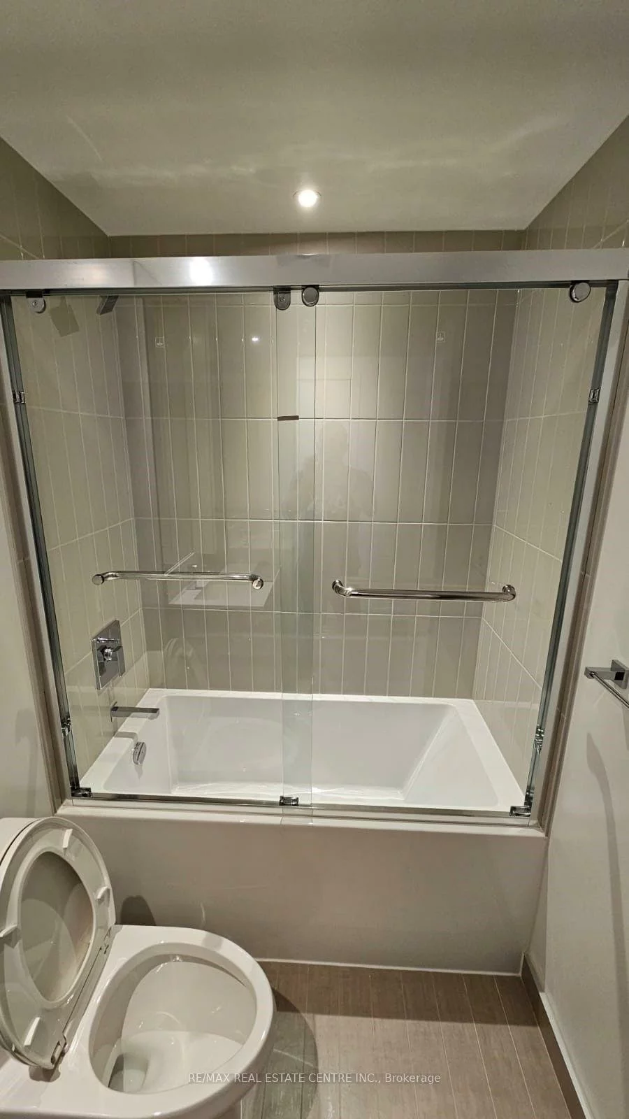 3900, Confederation, City Centre, Mississauga