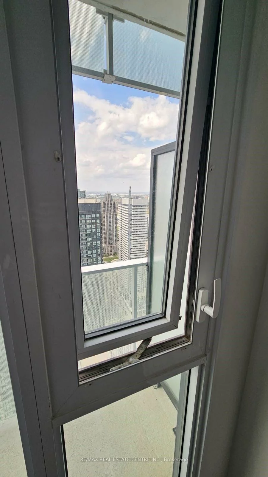 3900, Confederation, City Centre, Mississauga
