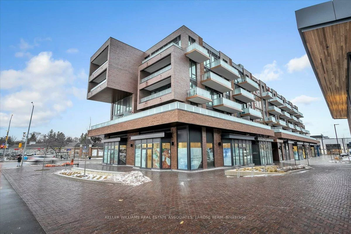 215, Lakeshore, Port Credit, Mississauga