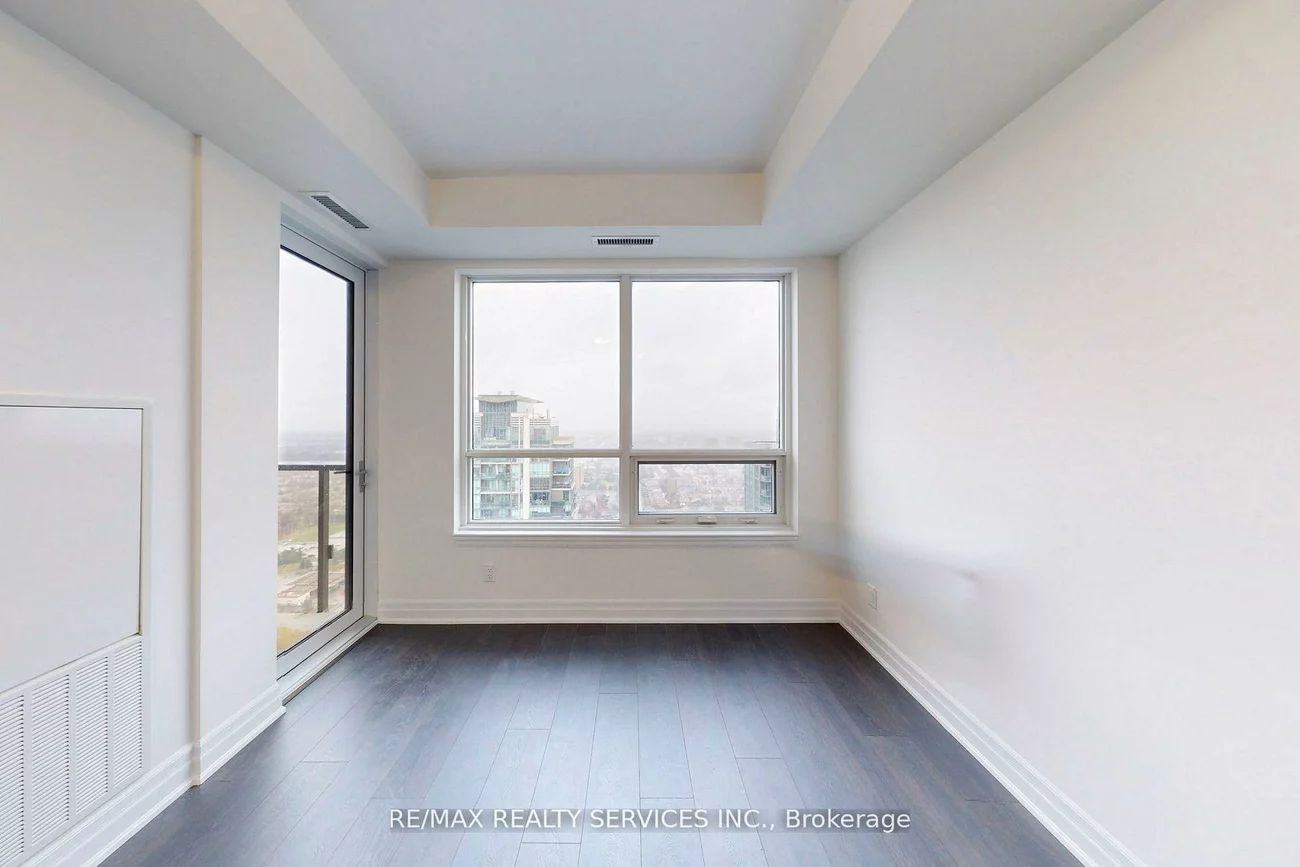 36, Elm, Fairview, Mississauga
