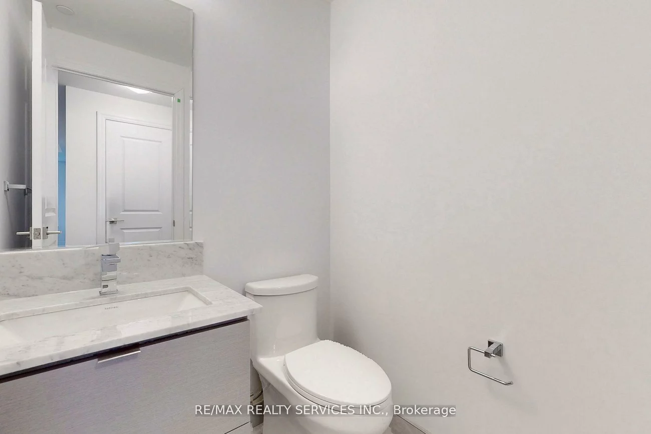 36, Elm, Fairview, Mississauga